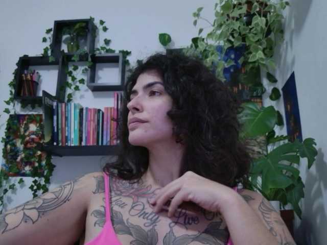 talimajesty live cam on BongaCams