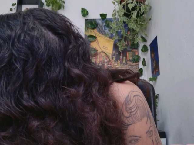 talimajesty, live now on BongaCams