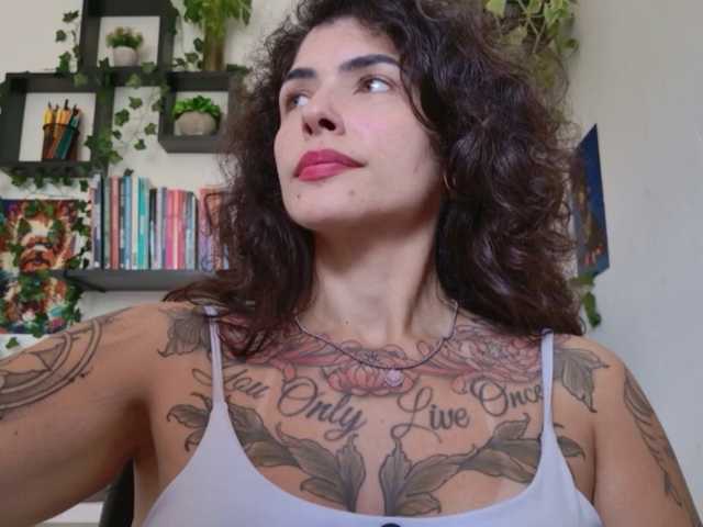 talimajesty live cam preview