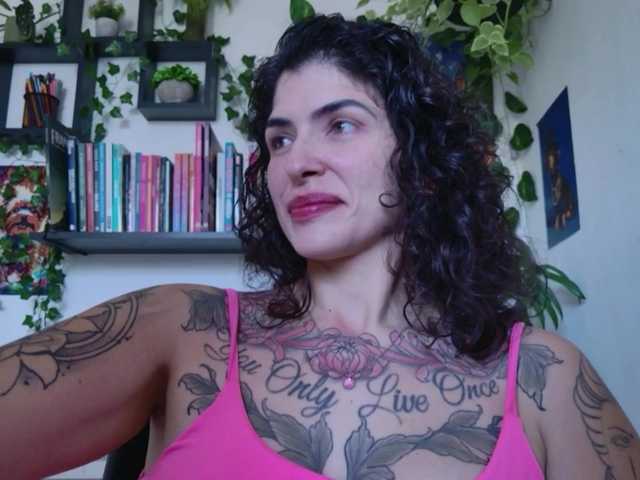 talimajesty live cam on BongaCams
