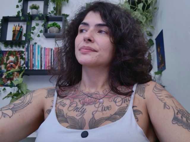 talimajesty live cam on BongaCams