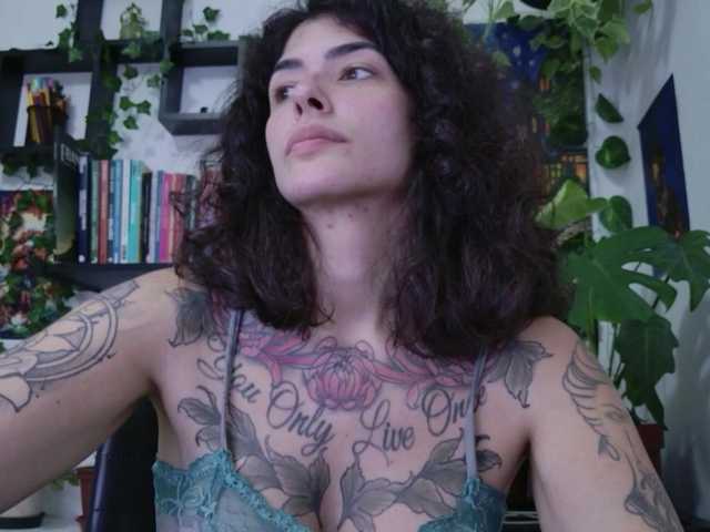 talimajesty live cam on BongaCams