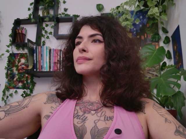 talimajesty live cam on BongaCams