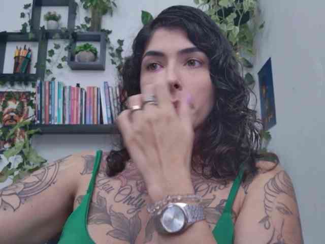 Modelo: TaliMajesty