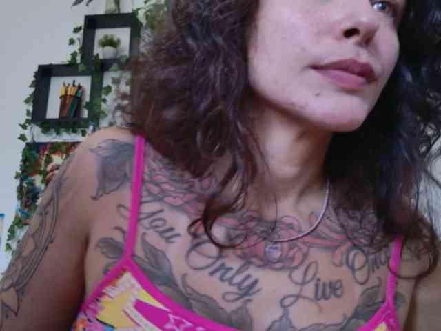 Modelo: TaliMajesty