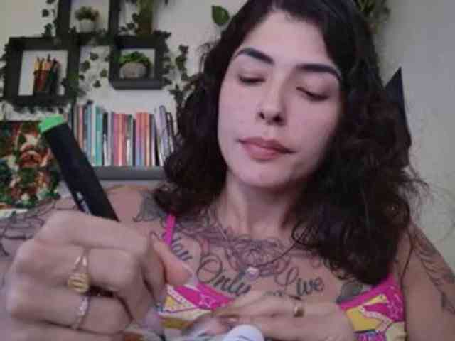 talimajesty webcam