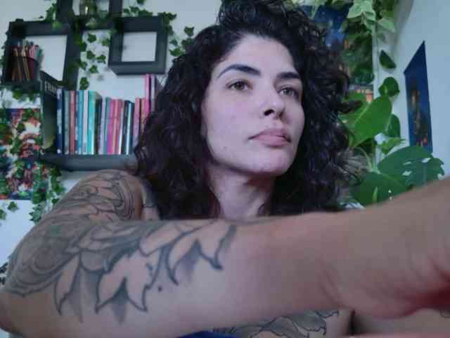 Modelo: TaliMajesty