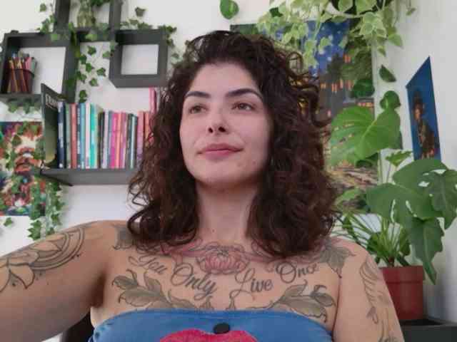 Modelo: TaliMajesty