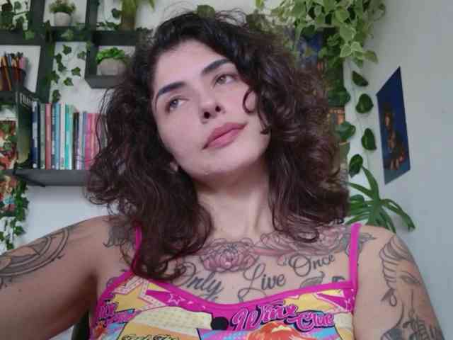 Modelo: TaliMajesty