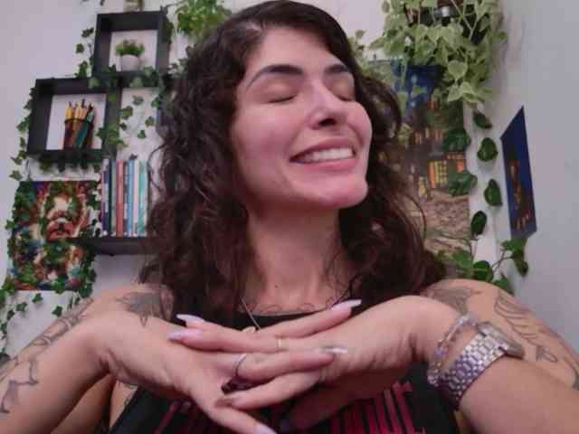 talimajesty webcam