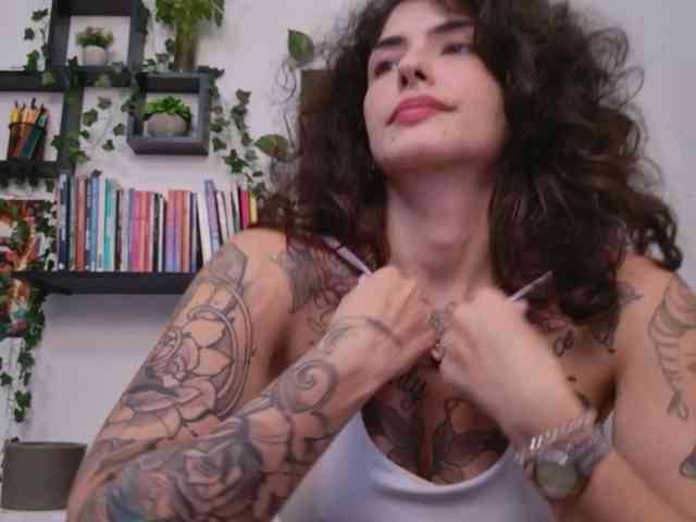 talimajesty webcam