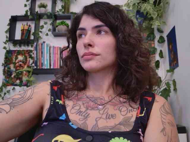 talimajesty webcam