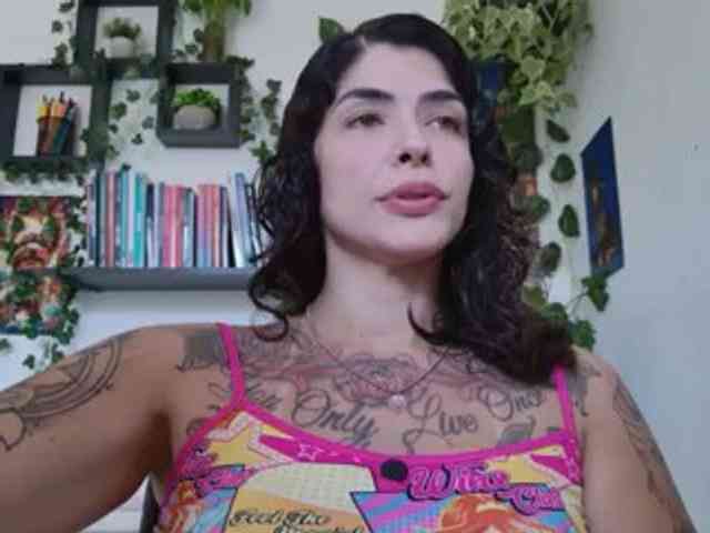 Modelo: TaliMajesty