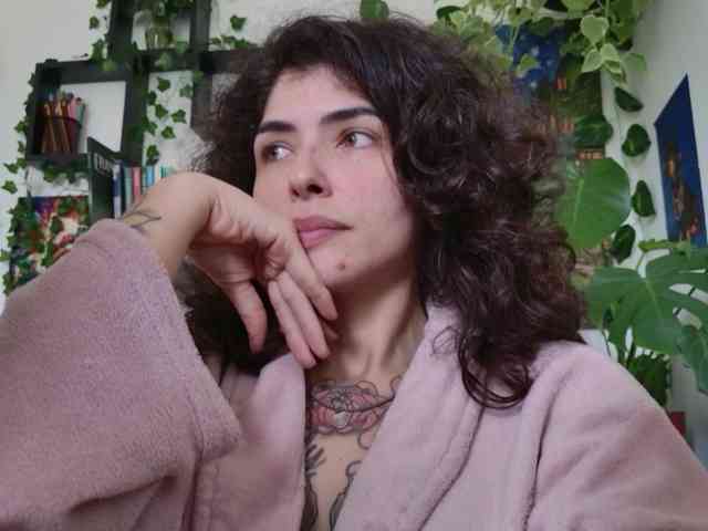 Modelo: TaliMajesty