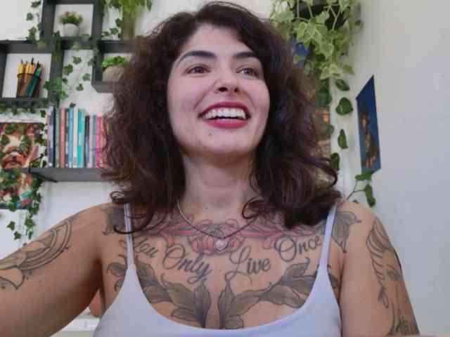 talimajesty webcam