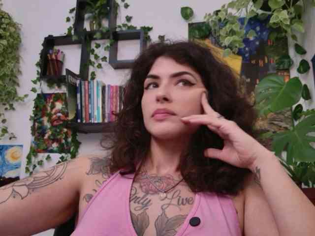 talimajesty webcam