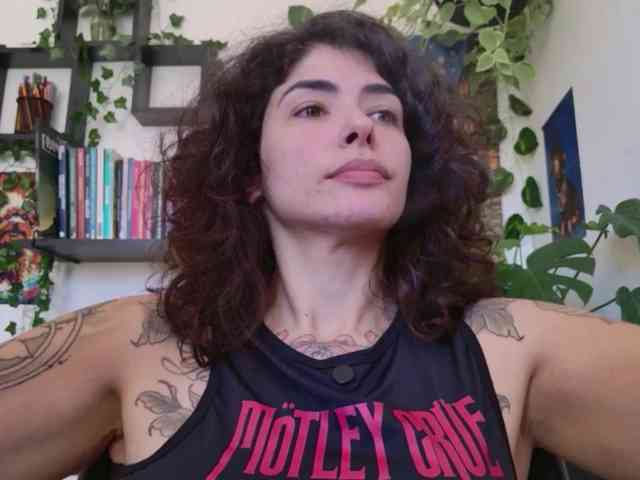 Modelo: TaliMajesty