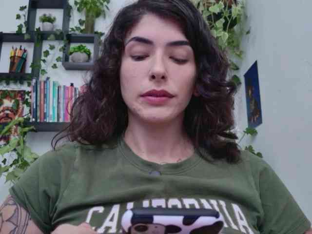 Modelo: TaliMajesty