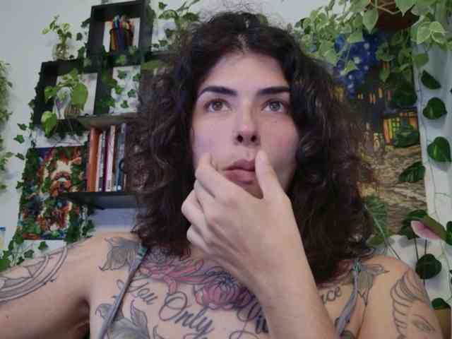 Modelo: TaliMajesty