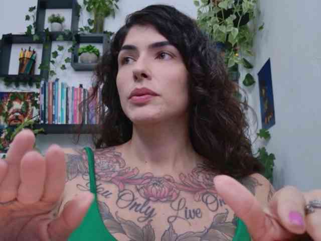 Modelo: TaliMajesty