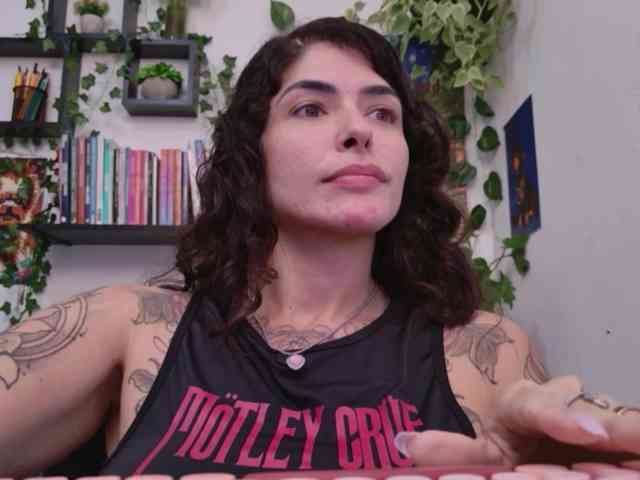 talimajesty webcam