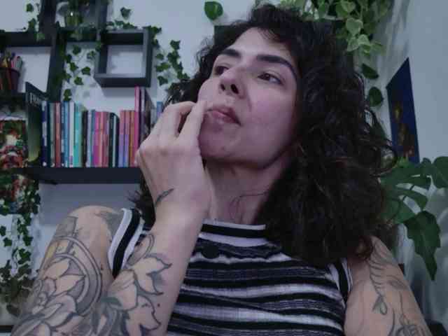 Modelo: TaliMajesty