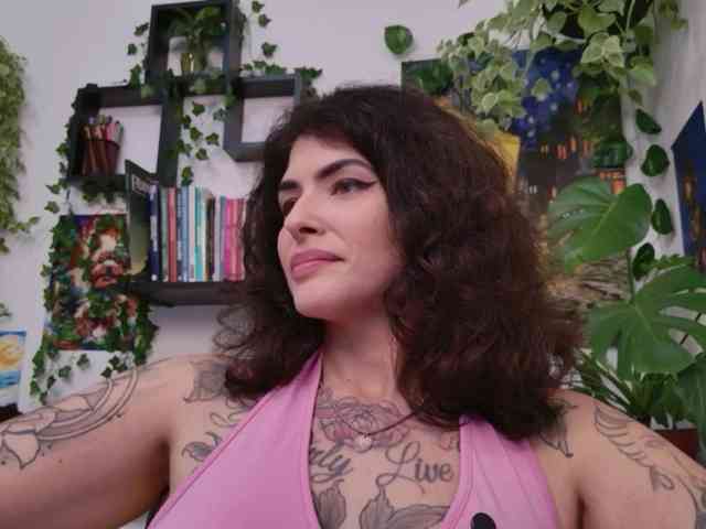 Modelo: TaliMajesty