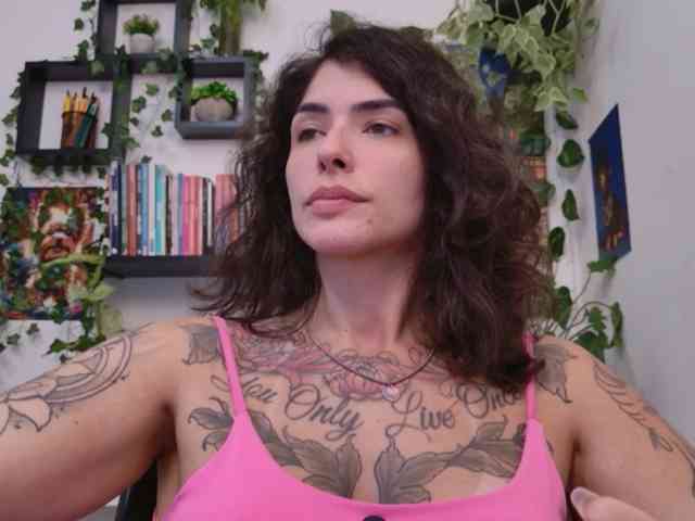 Modelo: TaliMajesty