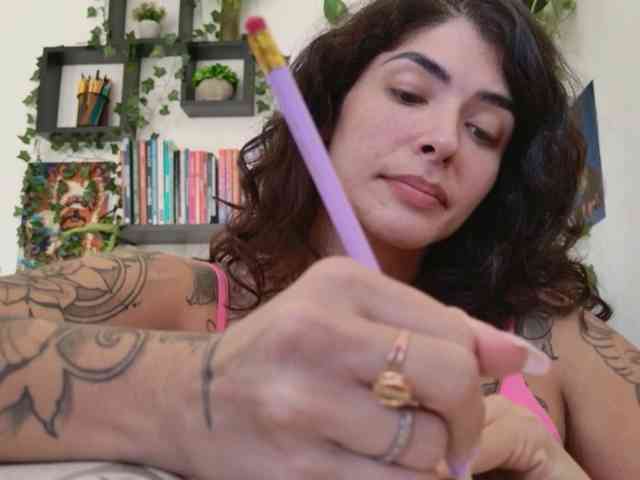Modelo: TaliMajesty