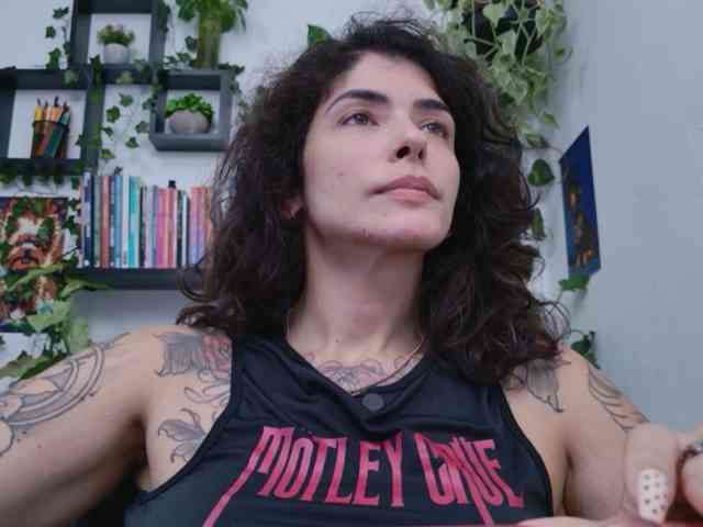 Modelo: TaliMajesty