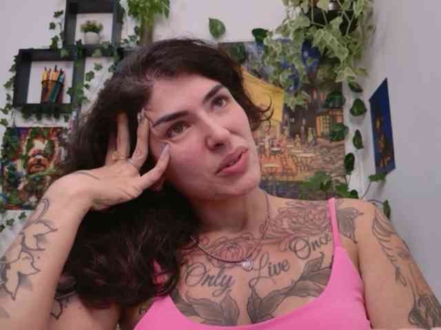 Modelo: TaliMajesty