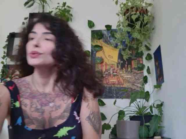 Modelo: TaliMajesty