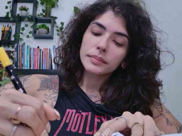 Modelo: TaliMajesty