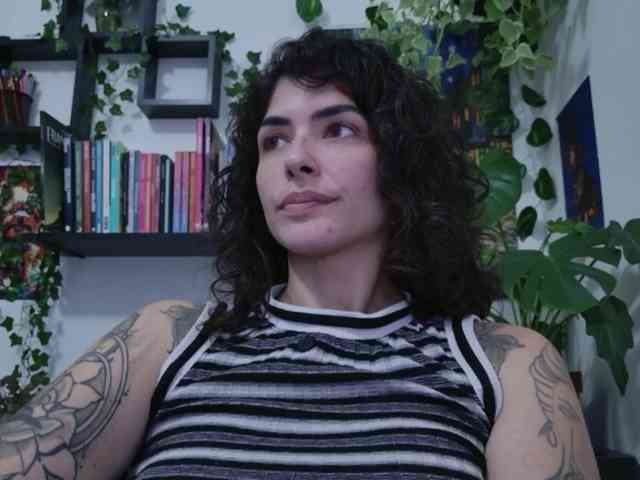 Modelo: TaliMajesty