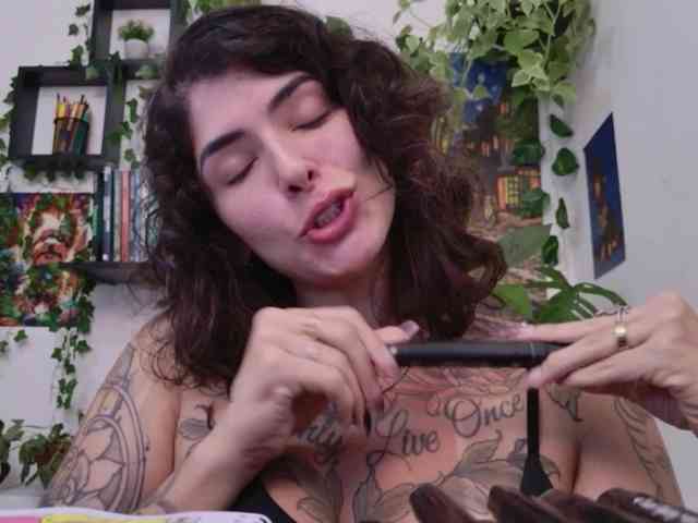 talimajesty webcam