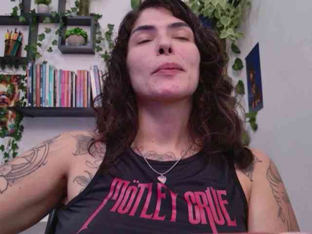 Modelo: TaliMajesty