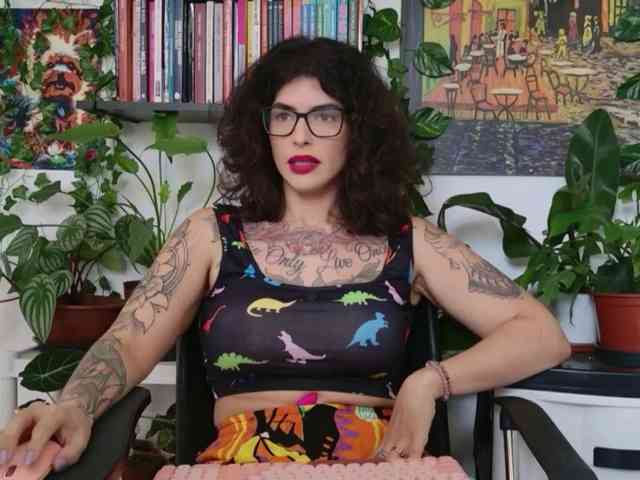 Modelo: TaliMajesty