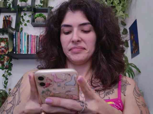talimajesty webcam
