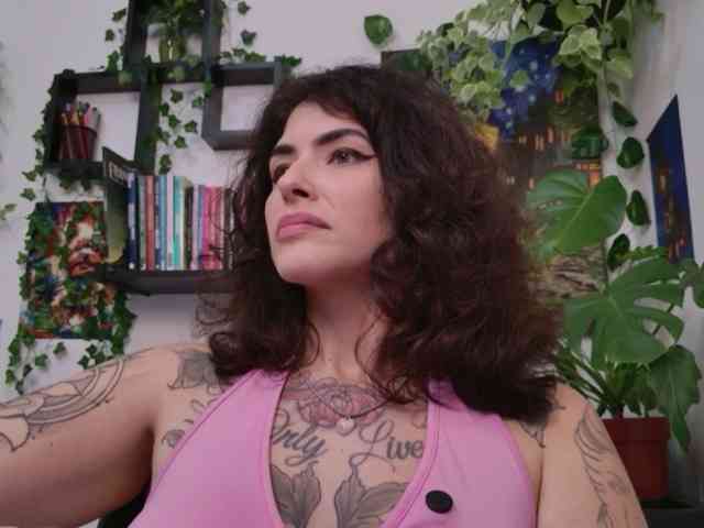 Modelo: TaliMajesty
