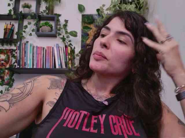 talimajesty webcam
