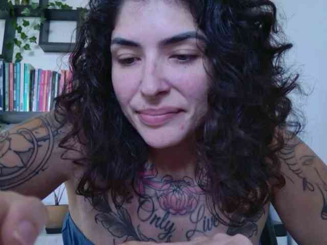 Modelo: TaliMajesty
