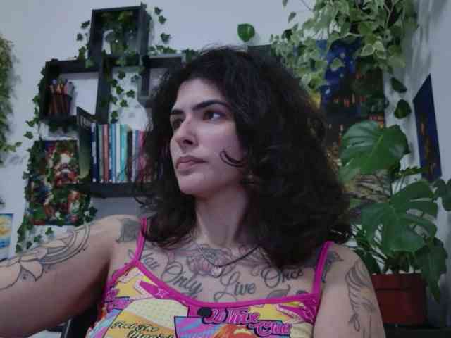 Modelo: TaliMajesty
