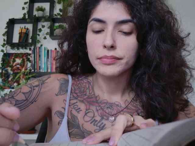 Modelo: TaliMajesty