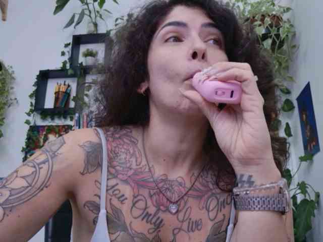 Modelo: TaliMajesty