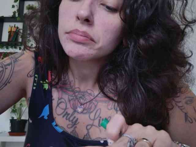 Modelo: TaliMajesty