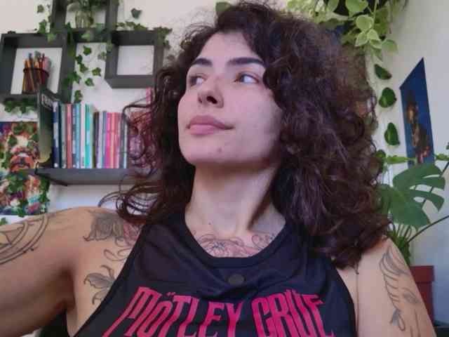 Modelo: TaliMajesty
