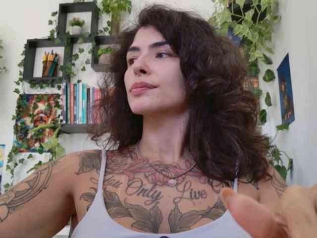 Modelo: TaliMajesty