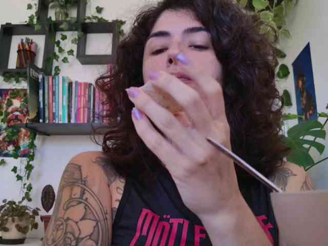 Modelo: TaliMajesty