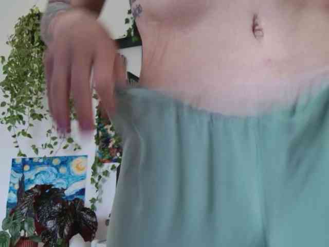 Modelo: TaliMajesty