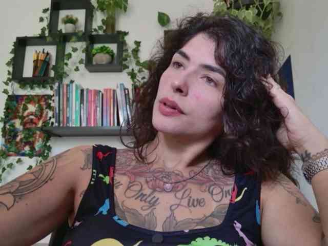 talimajesty webcam